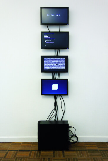 Capture d’écran de l’œuvre En Réalités
Vue de l’installation En Réalités en contexte d’exposition