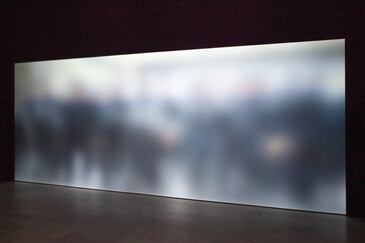 Vue de l'installation niform en contexte d’exposition