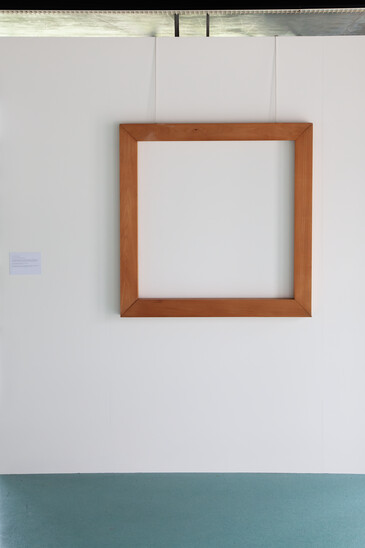 Vue de l'installation Hors Cadre en contexte d’exposition