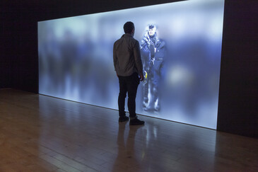 Vue de l'installation niform en contexte d’exposition
