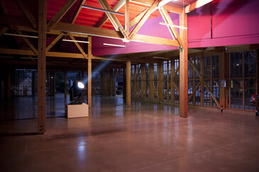 Vue de l’installation Poursuite en contexte d’exposition