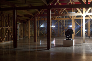 Vue de l’installation Poursuite en contexte d’exposition
