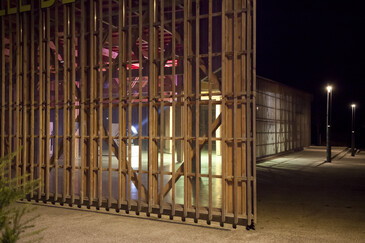 Vue de l’installation Poursuite en contexte d’exposition