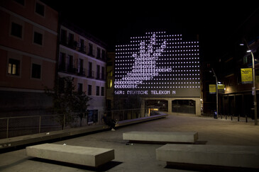 Vue de l'installation Visible Hand en contexte d’exposition