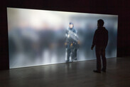 Vue de l'installation niform en contexte d’exposition