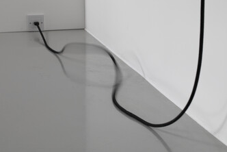 Vue de l'installation Snakable en contexte d‘exposition 