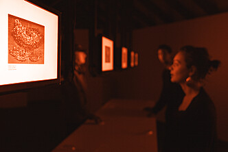 Vue de l'installation Jeux pOlymiques en contexte d’exposition. 